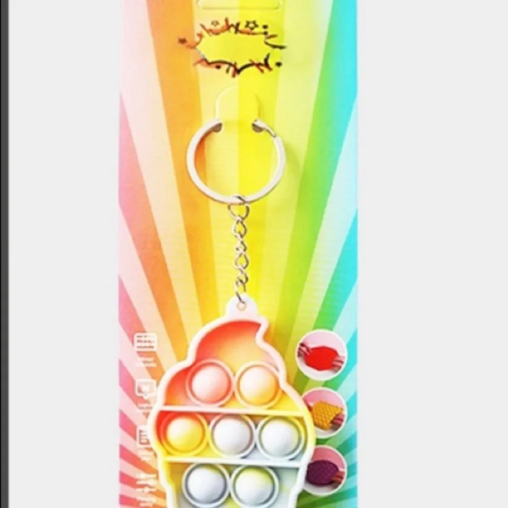 Brand new poppet cupcake‎ keychain